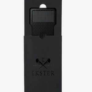Ekster Carbon Fiber Tracker Card & Carbon Fiber Cardholder/Wallet
